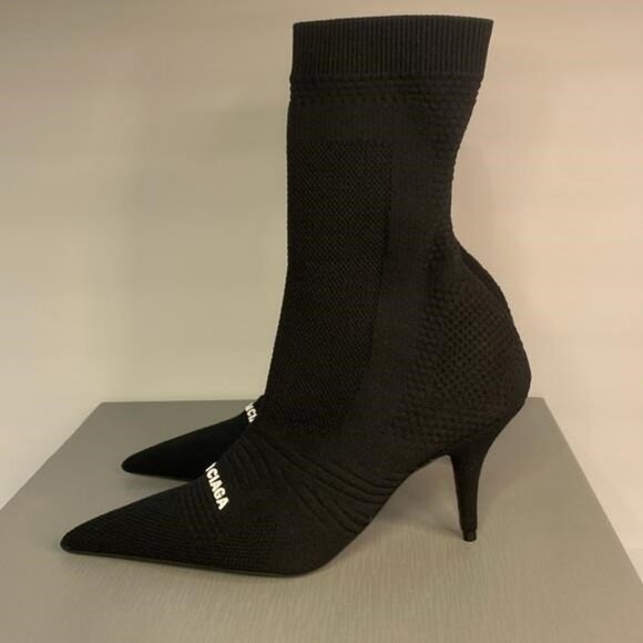 Balenciaga Women’s Knife 20 Knit High Heel Booties–Sleek, Sharp, and Chic!” - Picture 10 of 14